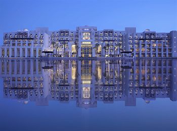 Anantara Eastern Mangroves Abu Dhabi Hotel in Abu Dhabi
